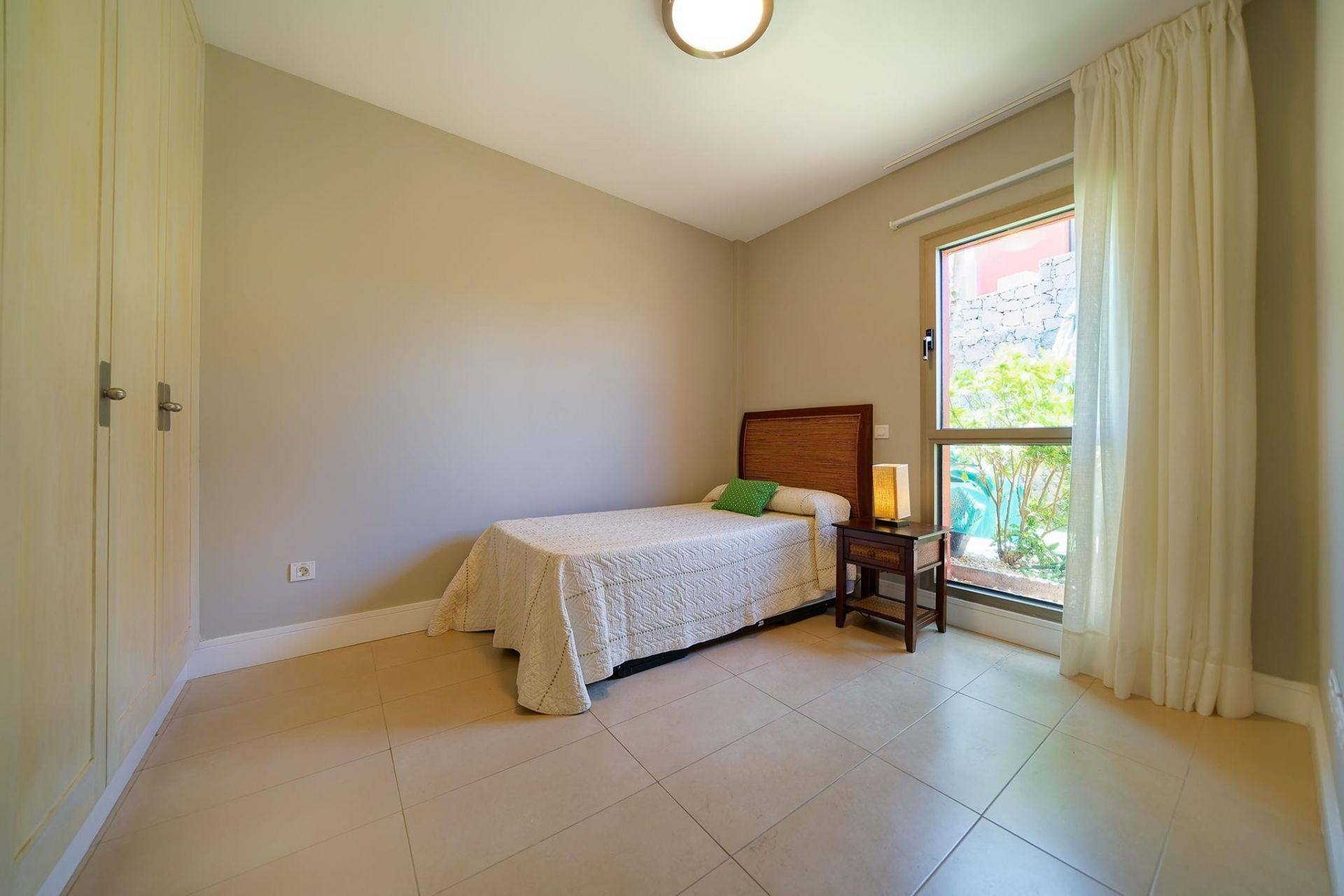 Dormitorio 5