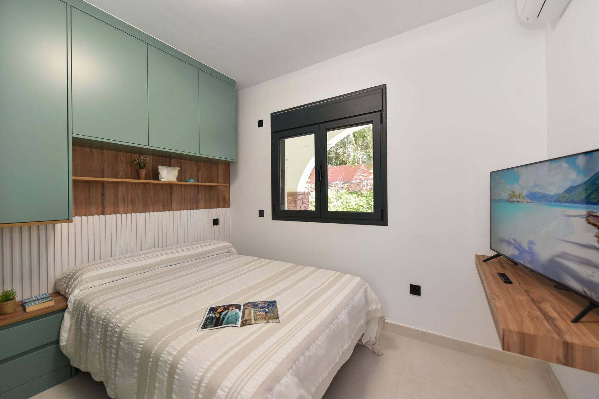 Chambre à coucher 4
