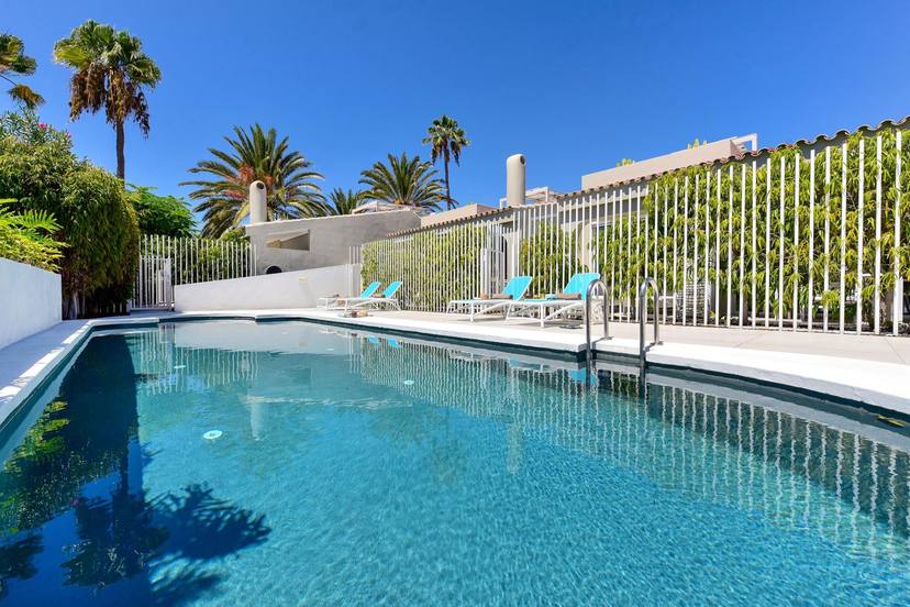 Bungalow New VelSuites II