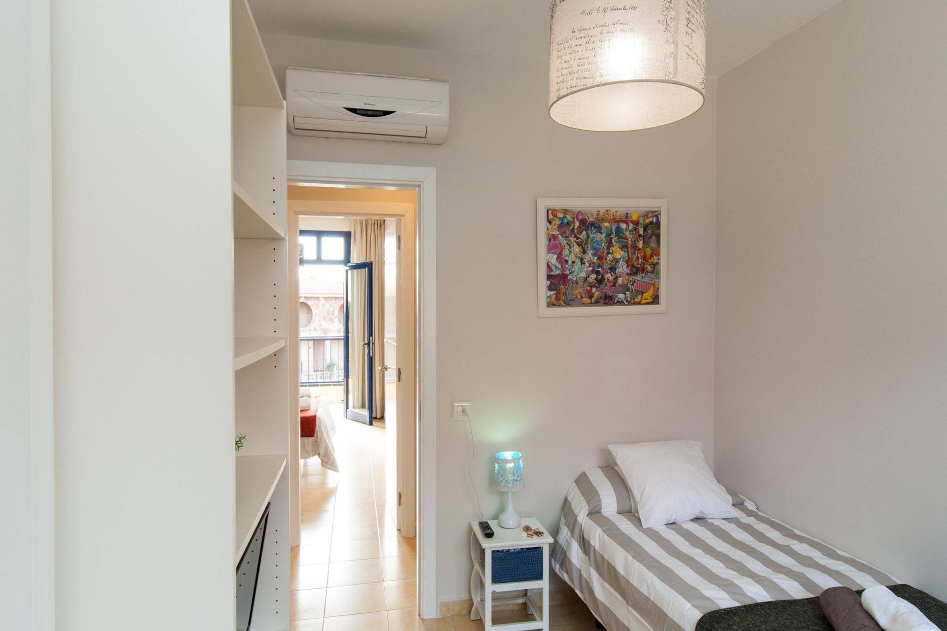 Chambre à coucher 2