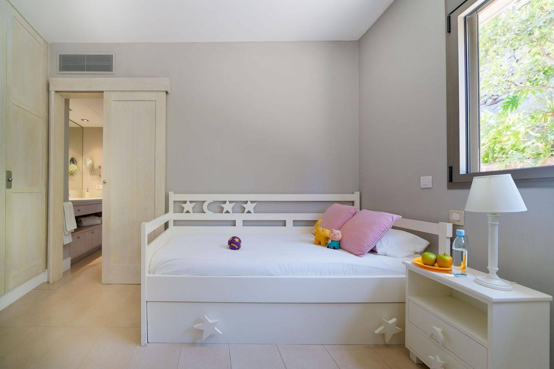 Dormitorio 4