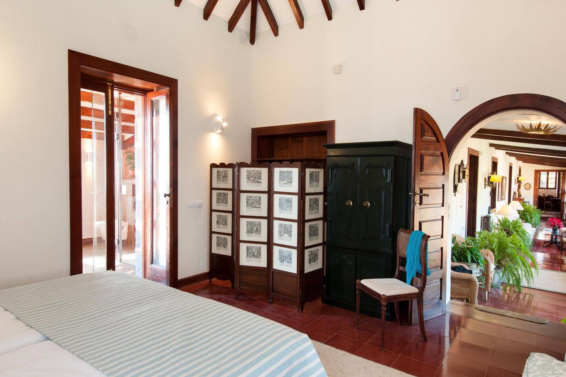 Chambre à coucher 4
