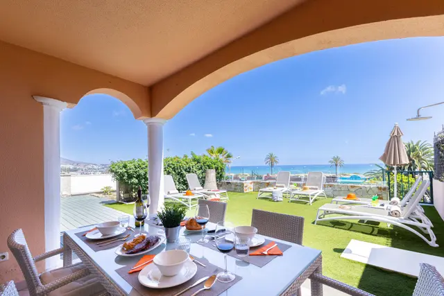 Chalet Santa Ana 2