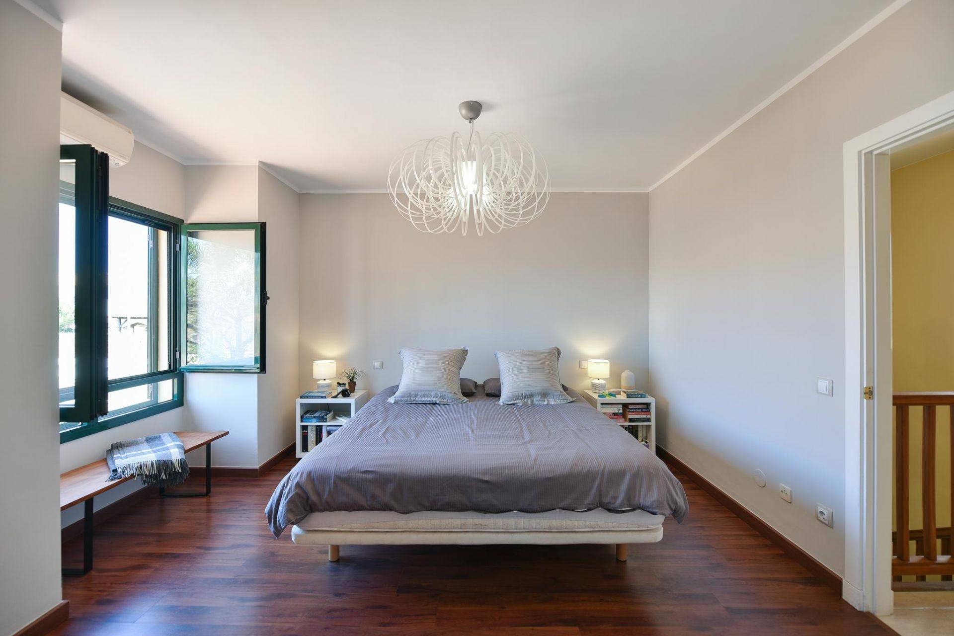 Chambre à coucher 1