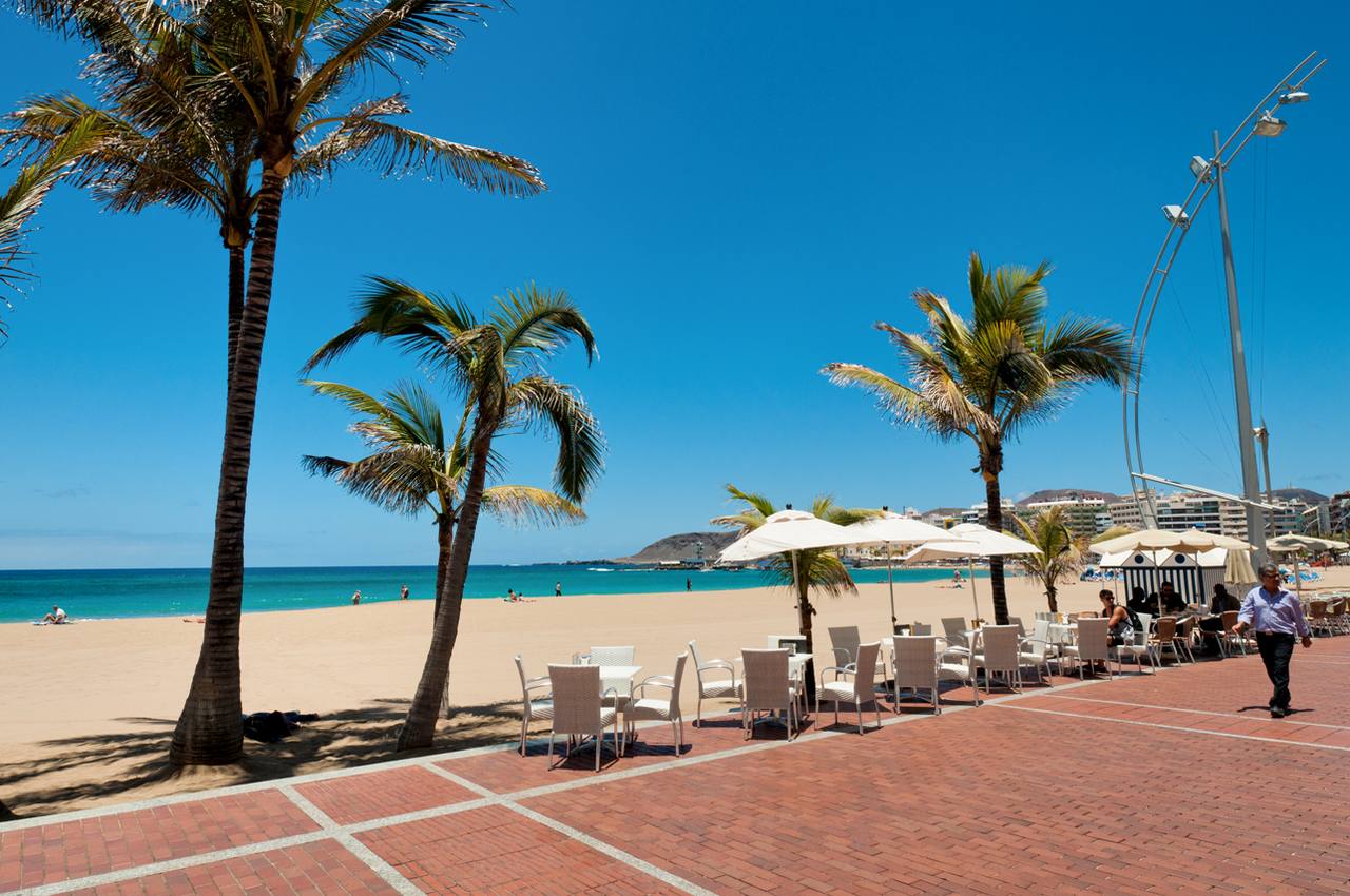 Las Canteras Beach