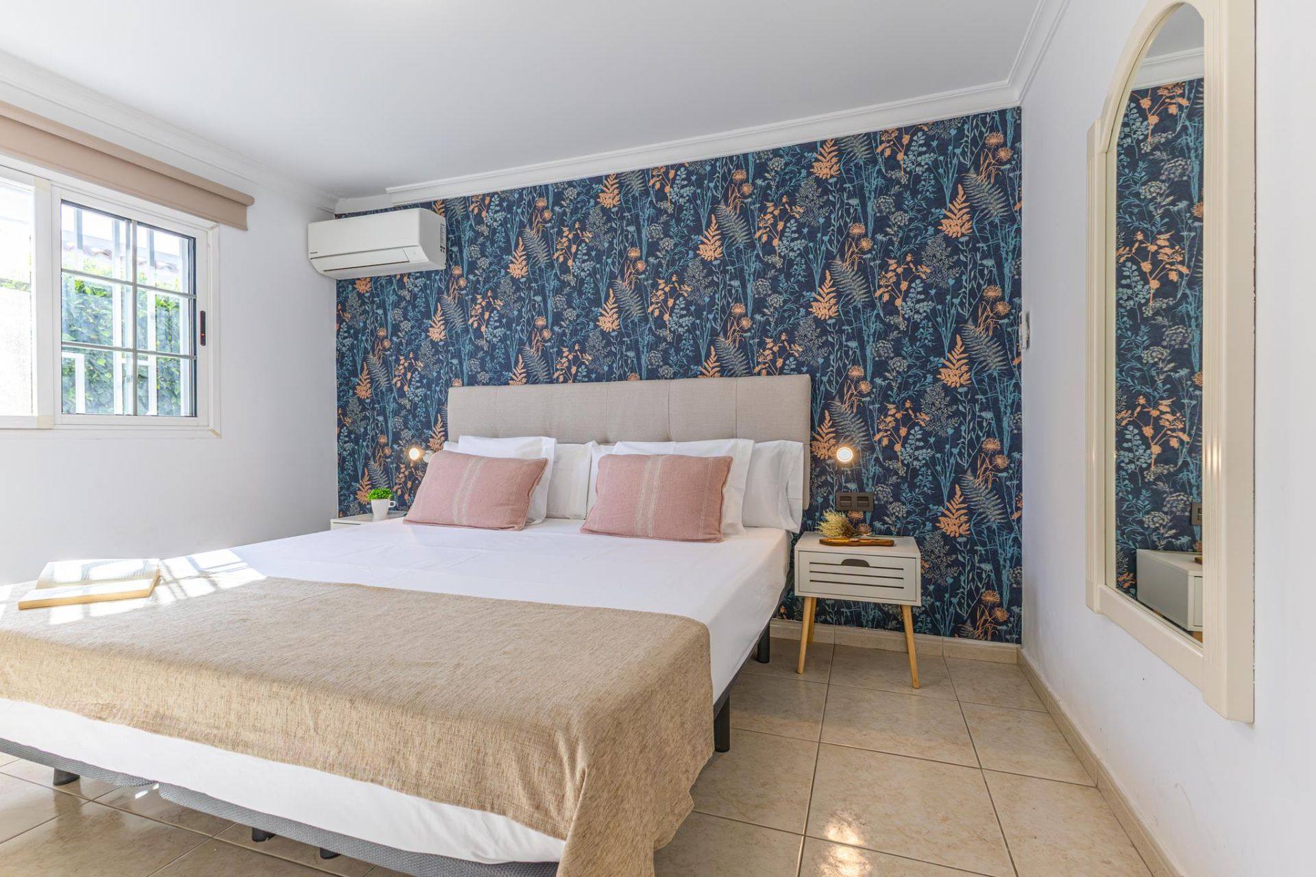 Chambre à coucher 1